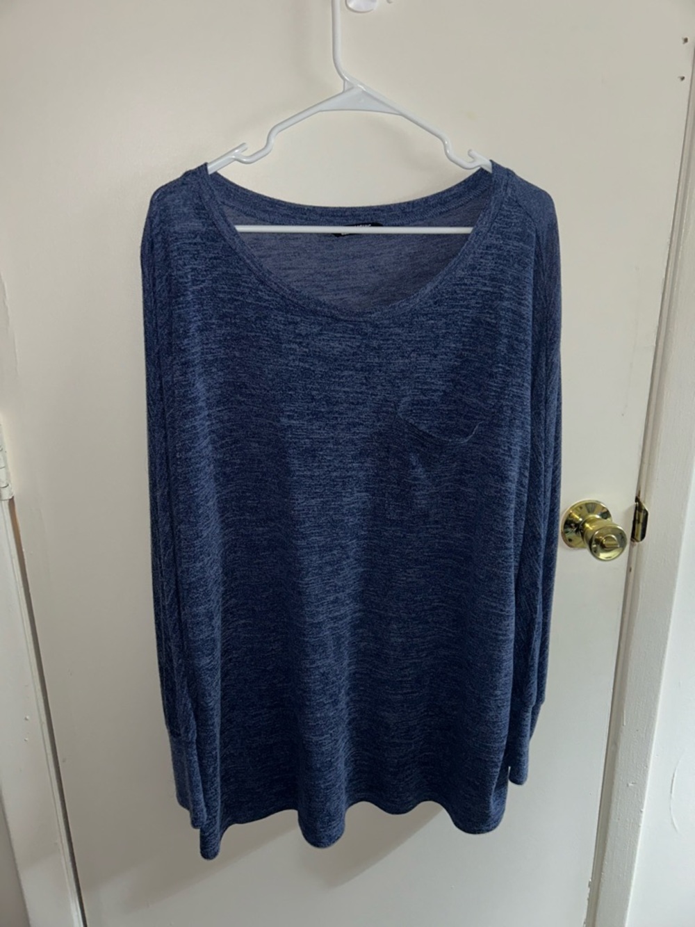 Bloomchic - Dark Blue Sweater- US 22-24